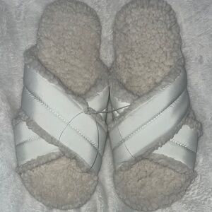 aerie White Sherpa Crisscross Slide Slippers
